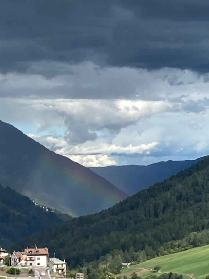 Appartamento Silvia Vermiglio Bagian luar foto
